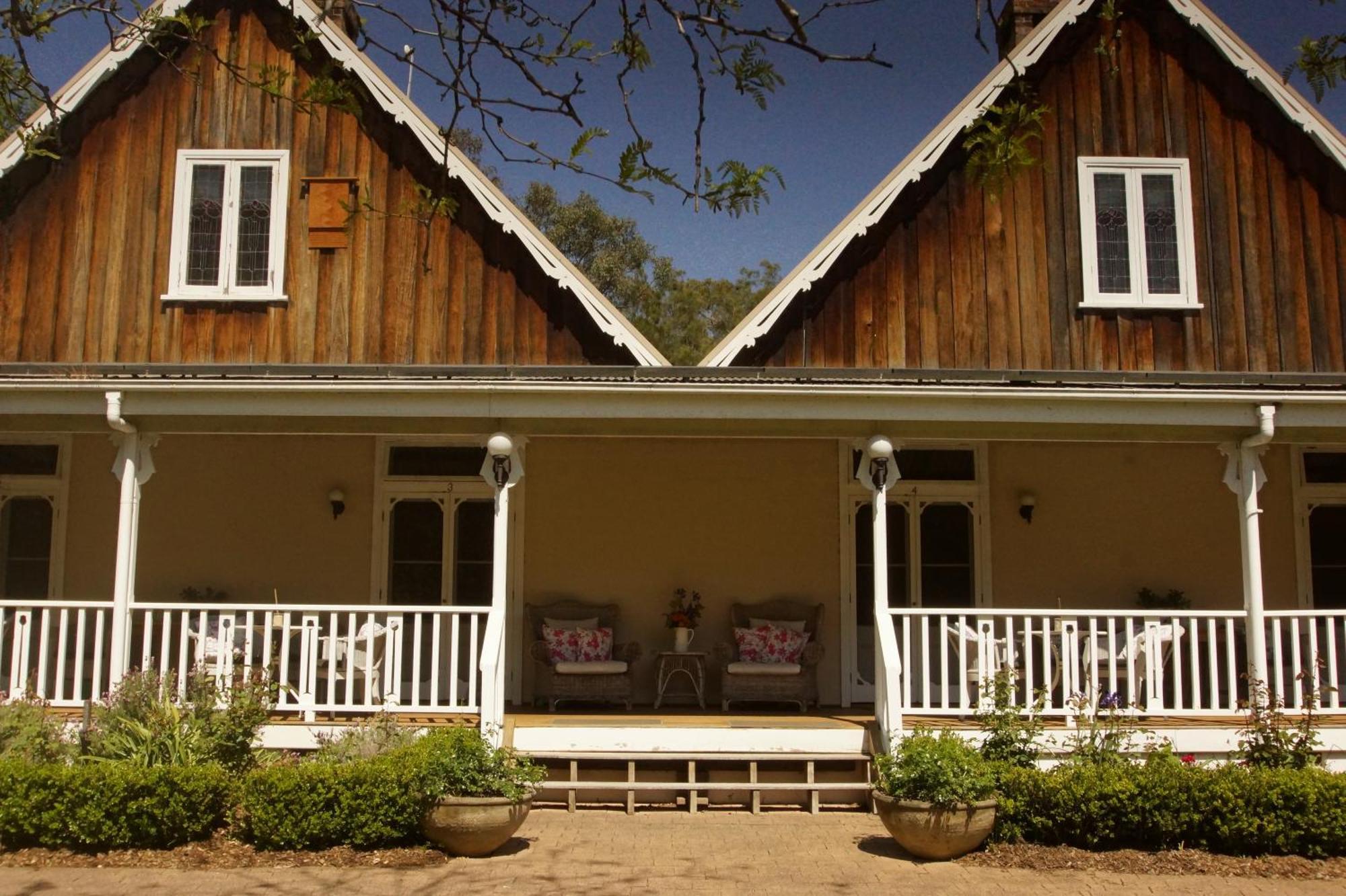 The Carriages Boutique Hotel And Vineyard Pokolbin Exterior photo